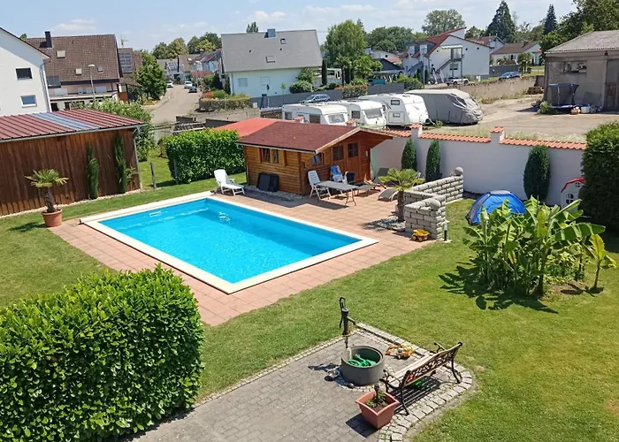 Ferienwohnungen Zur Elz - Traumhafte 160 Qm Wohnung Mit Pool Und Garten Naehe Des Europaparks